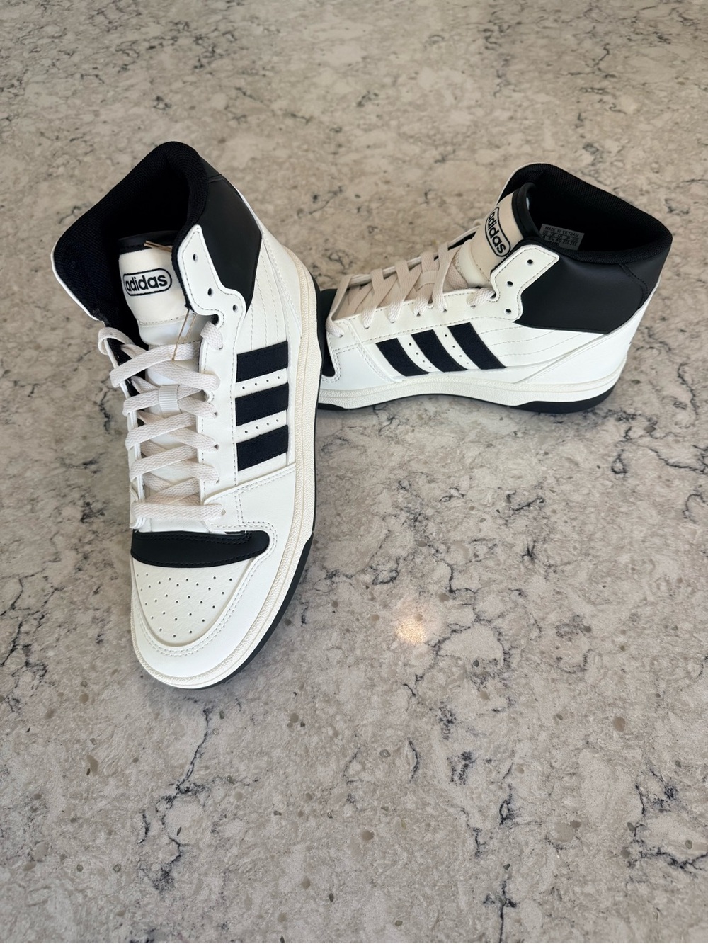 NEW - Size 7M/8W - adidas Break Start Mid Cloud White Core Black Shoes - IH7880